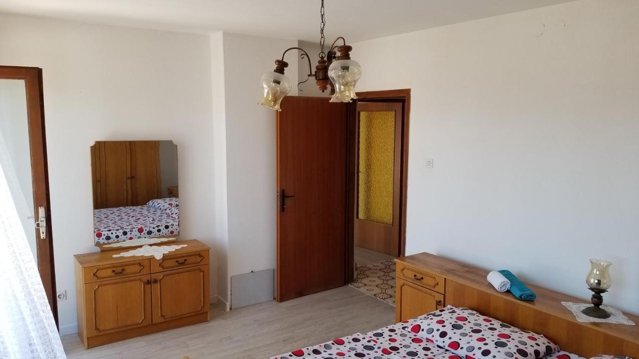 Apartman Samardzic Krk Town Exterior photo